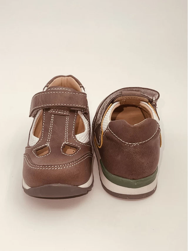 Adidasi baieti Cod SA261=40